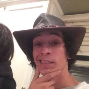 Meet your Posher, Noel